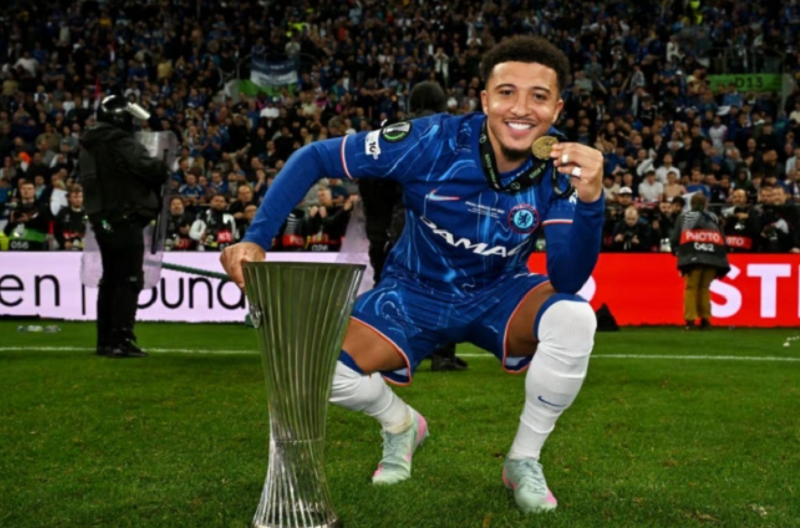chelsea-vo-dich-c3-joe-cole-de-xuat-lanh-dao-nen-chieu-mo-jadon-sancho-ngay-va-luon