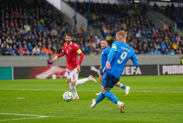 Iceland vs Bulgaria (23:00 – 03/10)